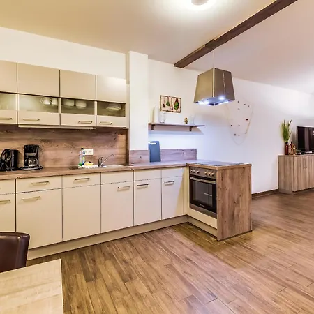 Luxurioese Am Stoermthaler Apartment Grosspoesna